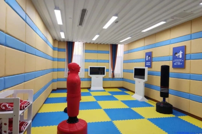 中小学情绪宣泄室建设方案：宣泄人、击打器材配置与空间规划